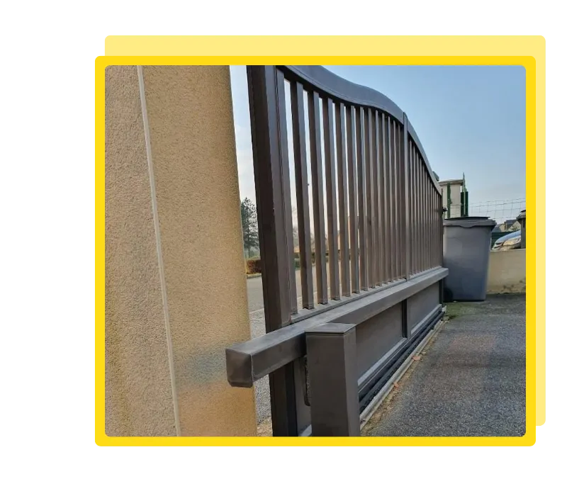 pose de porte de garage montsurs